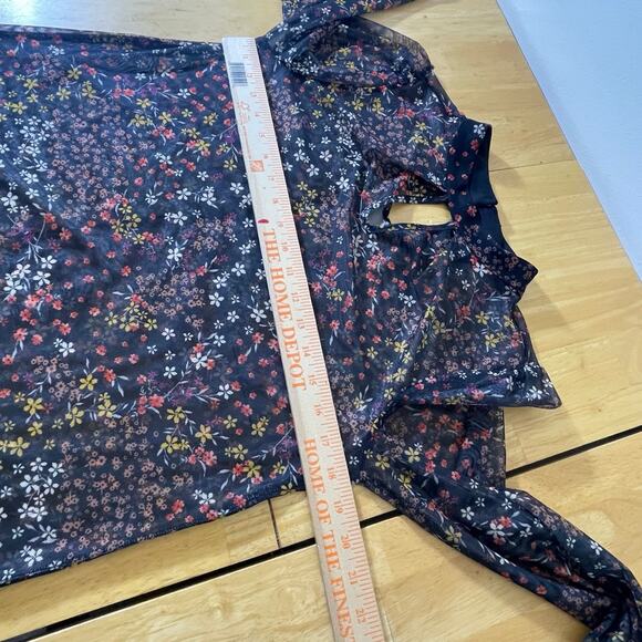 Dark Floral Fairy Grunge Whimsigoth Sheer Blouse Mock Neck Layering Tee medium - Picture 11 of 12